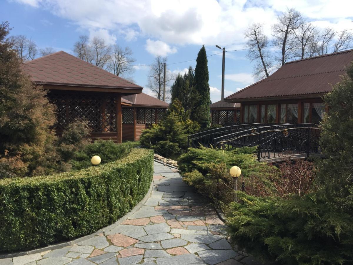 Готель "У Свата" Гришківці Бердичівський Р-Н Hryshkivtsi Exterior photo